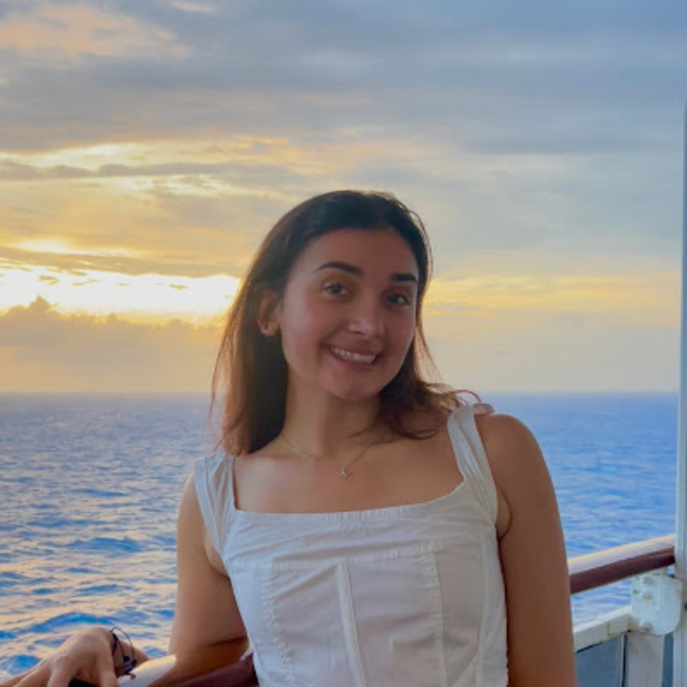 Meet your Posher, Angeli